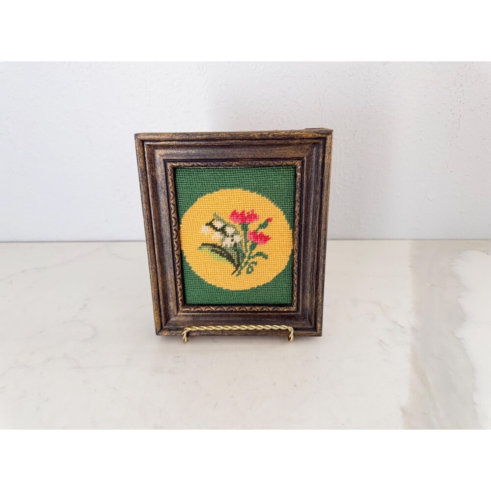 Vintage Mini Needlepoint Framed Art Wall Hanging Embroidery Artwork Floral